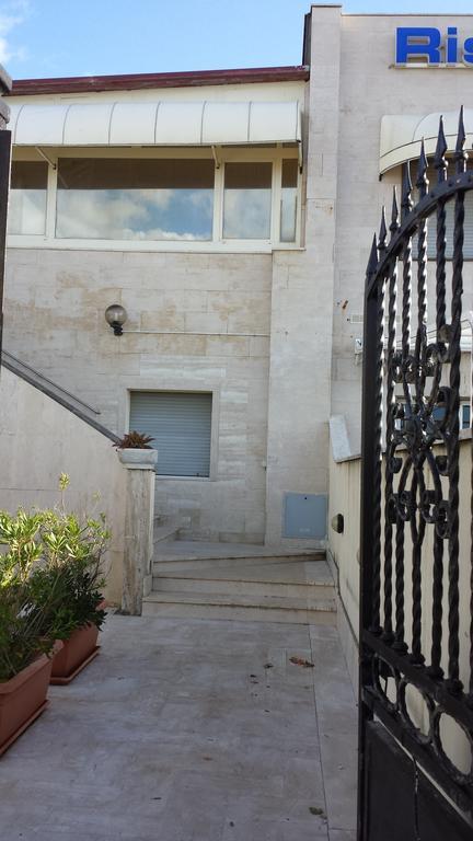 Rosa Dei Venti Hotel Fiumicino Luaran gambar