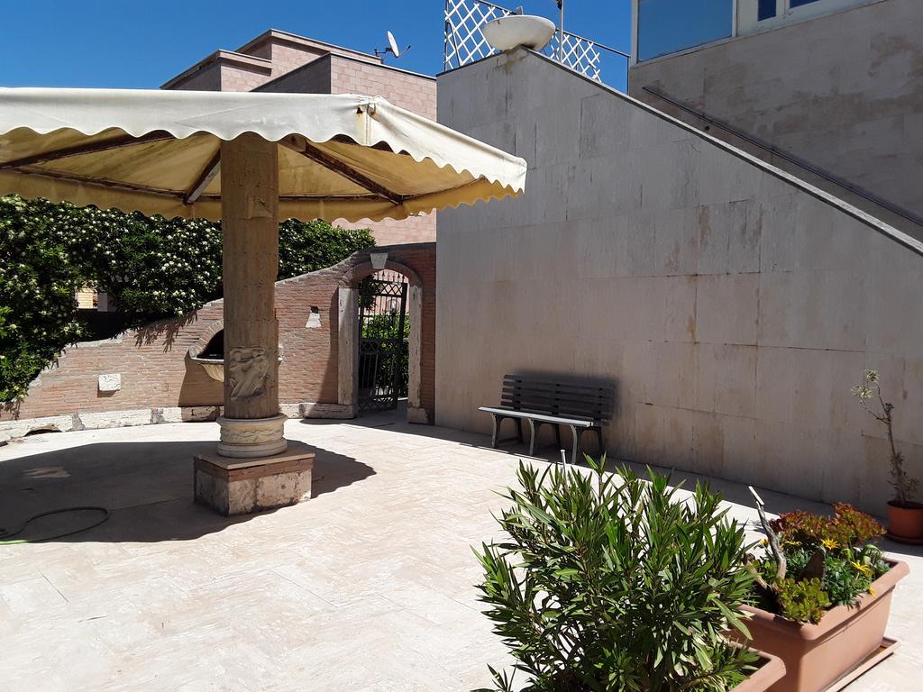 Rosa Dei Venti Hotel Fiumicino Luaran gambar